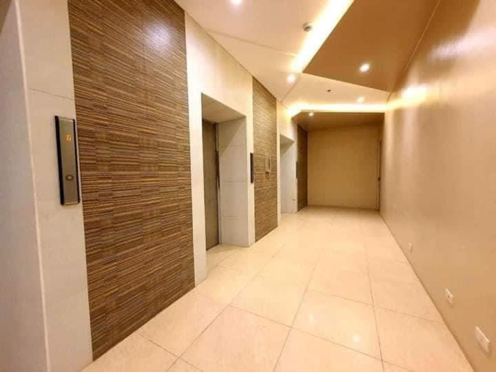 Luxanos Condo Place- Sunvida Tower Cebu Kültér fotó
